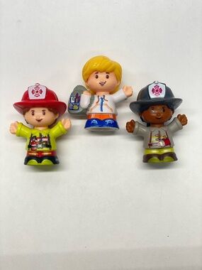Fisher-Price Little People Figures 2 Firefighters 1 School Bus Boy Replacements